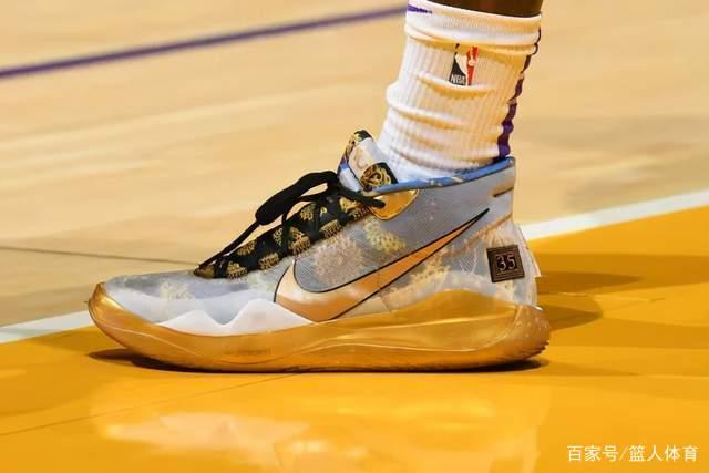 杜锋:球队大换血过程中 希望年轻队员承担更多